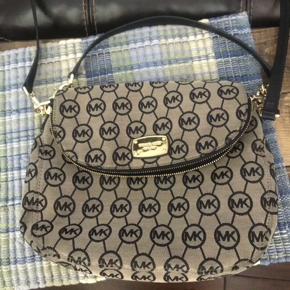 Gently used Authentic Michael Kors purse